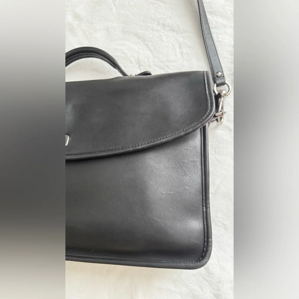 COACH Vintage Lexington Black Smooth Leather Briefcase Crossbody Bag